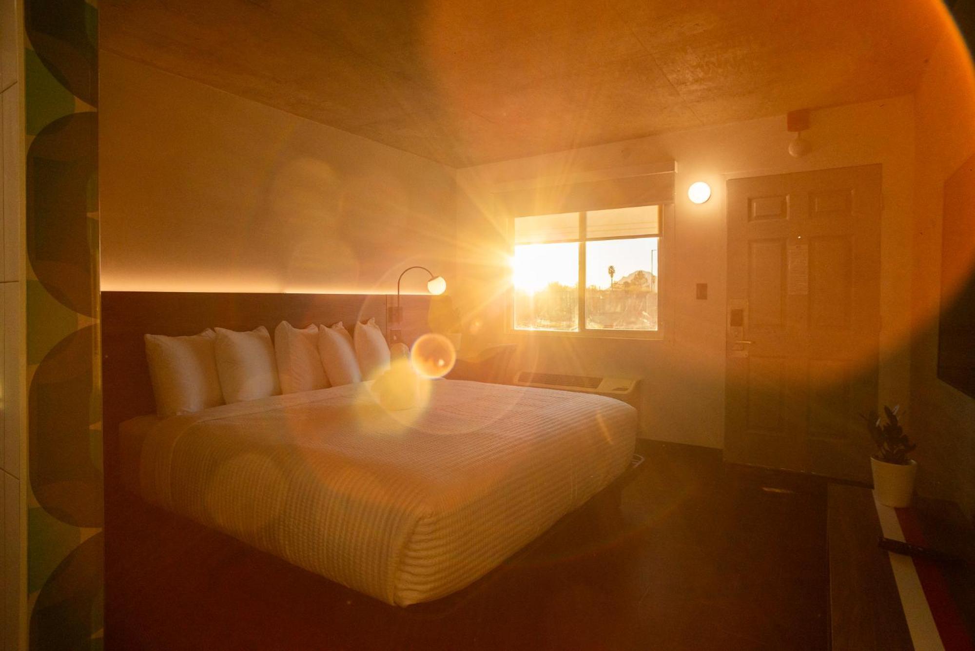 The Alice Hotel 土桑 外观 照片